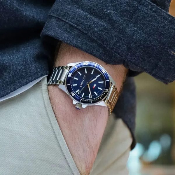 TOMMY HILFIGER MEN'S WATCH
